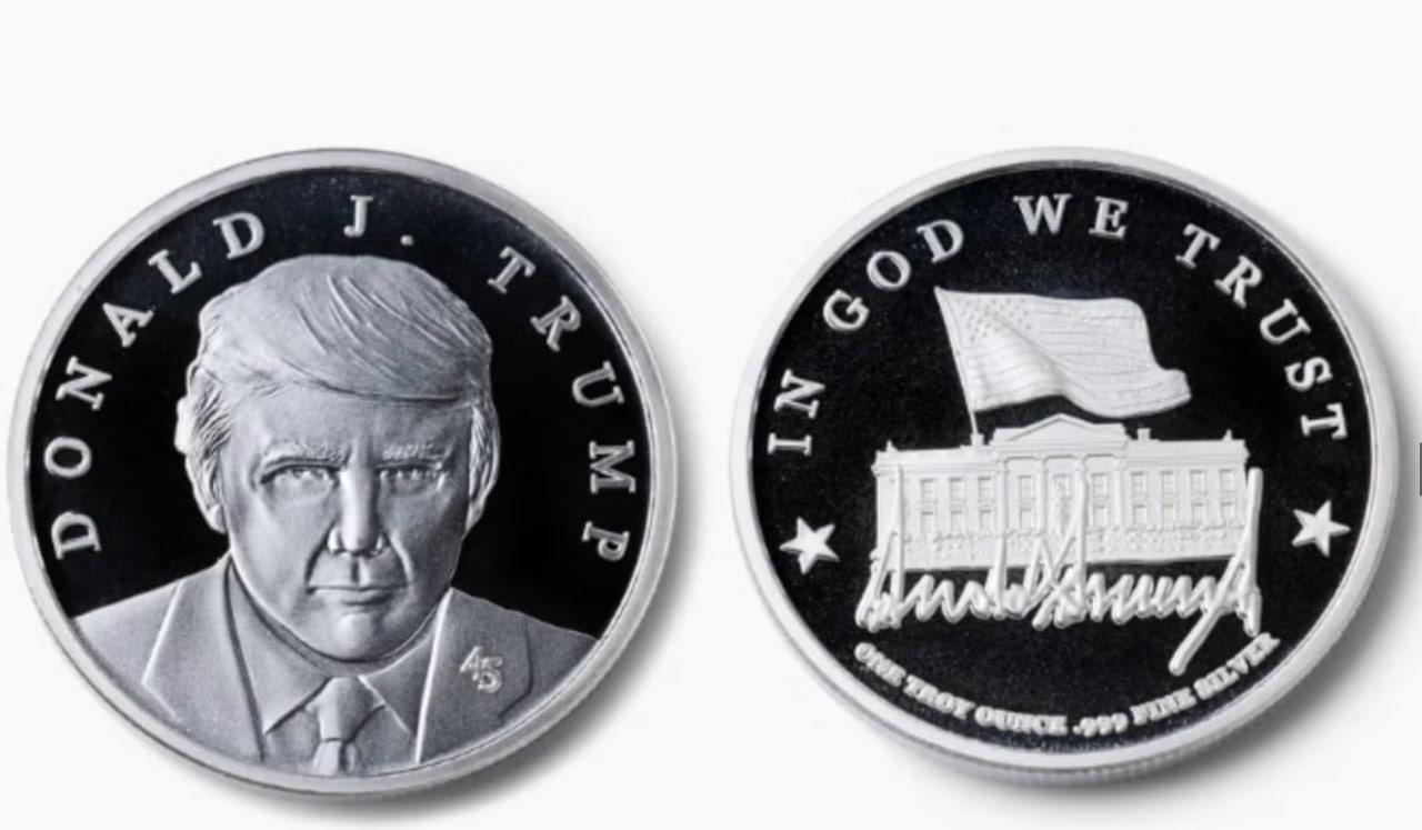 TRUMP EXCLUSIVE EDITION SILVER COIN - Image 2